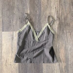 brandy melville tank w/ lace